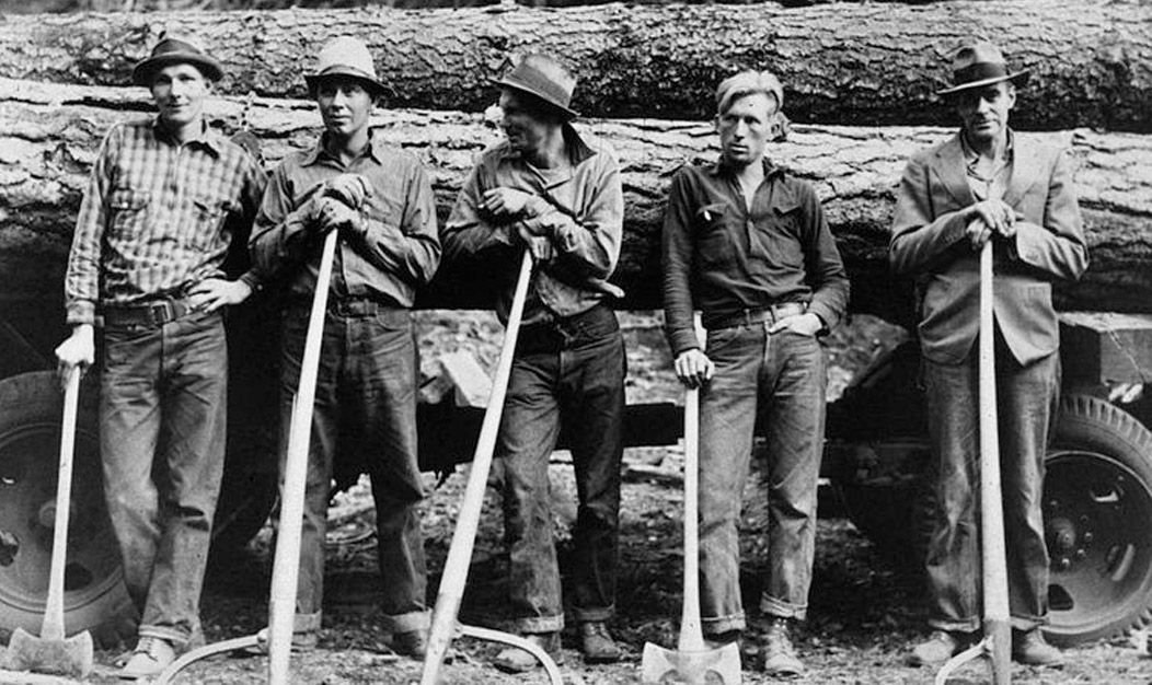 How-Jeans-Were-Invented-and-Became-a-Popular-Garment